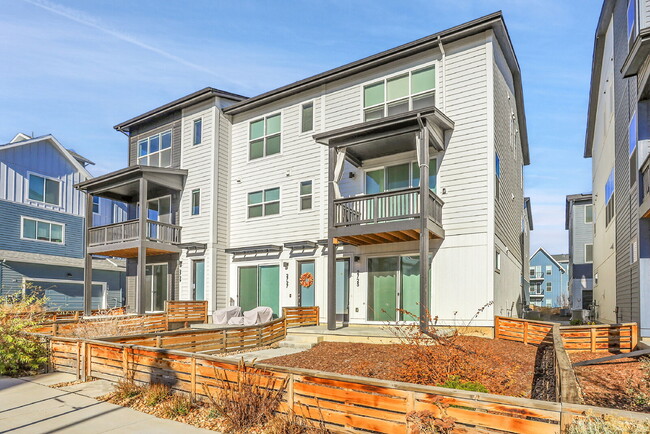 2725 W 167th Pl in Broomfield, CO - Building Photo - Building Photo