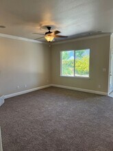 1390 Empress Ln in Redding, CA - Building Photo - Building Photo