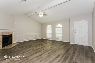 6715 Oregon Trail in Arlington, TX - Building Photo - Building Photo