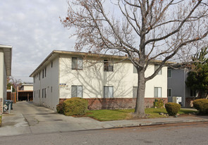 1369 Reeve St Apartments