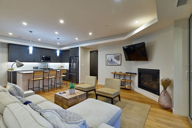 property at 2310 Edinburg Ave