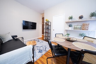 125 La Salle St in New York, NY - Building Photo - Building Photo