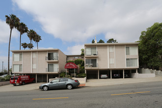 The Parkway in Los Angeles, CA - Building Photo - Building Photo