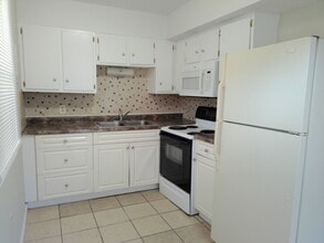 1608 Boyd Ln in Columbia, MO - Building Photo - Building Photo