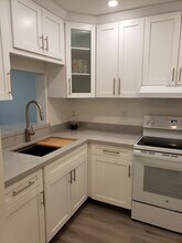 2081 S Ocean Dr, Unit 2081 South Ocean Dr. #209 in Hallandale Beach, FL - Foto de edificio - Building Photo