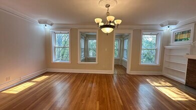 6322 N Lakewood Ave in Chicago, IL - Building Photo - Building Photo