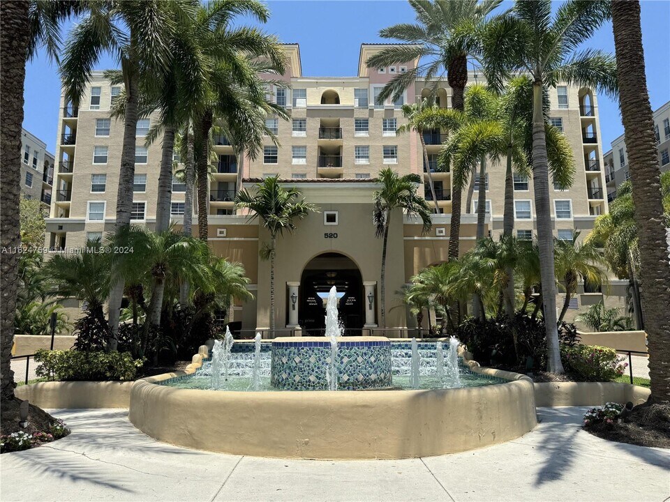 520 SE 5th Ave, Unit VICTORIA PARK CONDO in Fort Lauderdale, FL - Foto de edificio