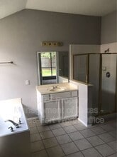6208 Bowin Dr in Fort Worth, TX - Building Photo - Building Photo
