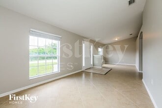 320 Lancelot Ave in Lehigh Acres, FL - Building Photo - Building Photo