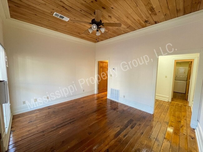 403 Saddle Creek Loop in Oxford, MS - Building Photo - Building Photo