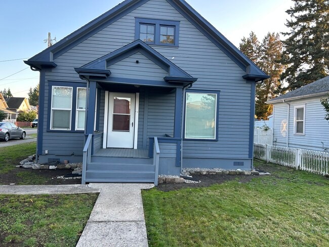 property at 304 W Willis St