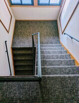 2211 Colfax Ave S in Minneapolis, MN - Building Photo