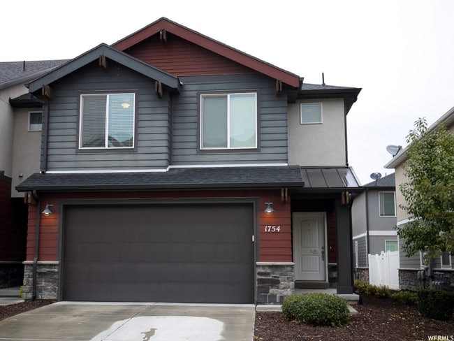 property at 1754 W 10 S