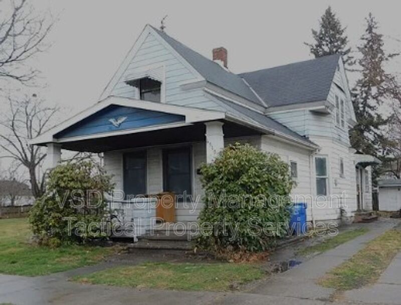 6519 Hosmer Ave in Cleveland, OH - Building Photo