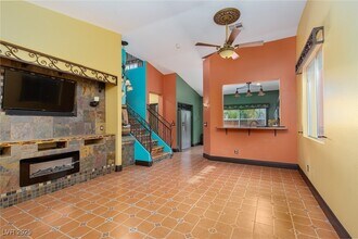 10364 Natural Springs Ave in Las Vegas, NV - Building Photo - Building Photo