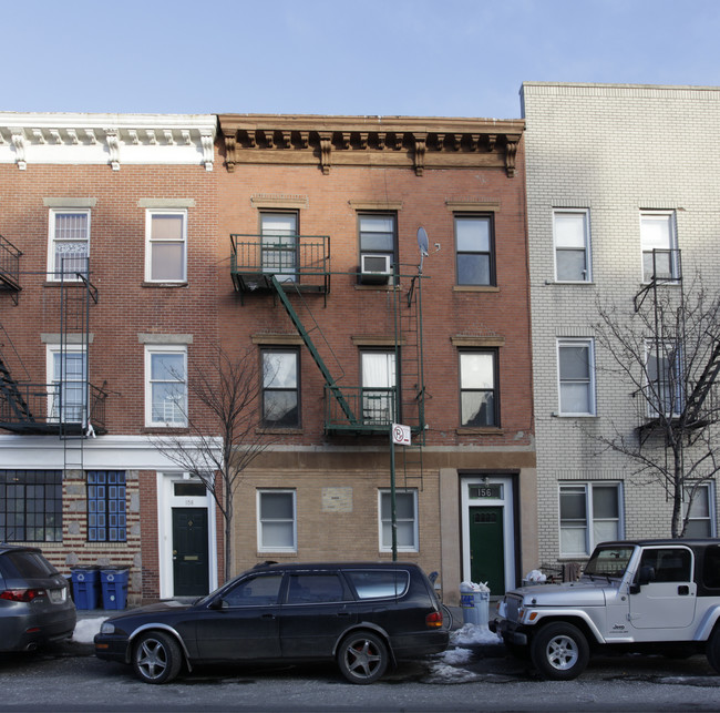 156 Franklin St in Brooklyn, NY - Building Photo - Building Photo