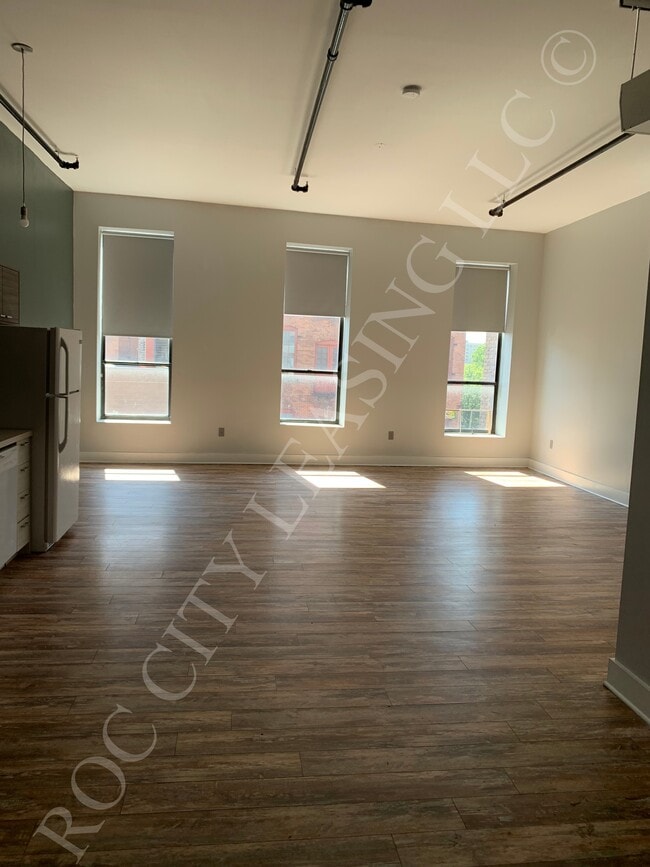 Hive@155 and Hive Andrews in Rochester, NY - Building Photo - Building Photo