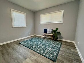 Kalnor Apartments in Norwalk, CA - Building Photo - Building Photo