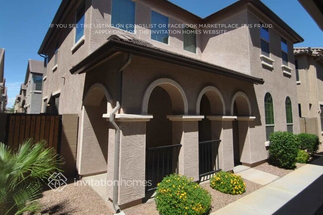 property at 1404 S Ponderosa Dr