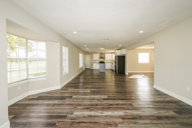 property at 5100 Goose Creek Dr