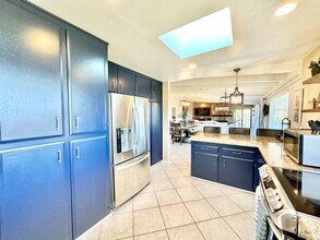 2160 Puerto Del Mundo in Fallbrook, CA - Building Photo - Building Photo