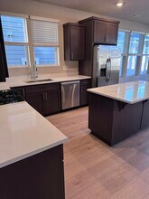 7298 SE Madrone St in Hillsboro, OR - Building Photo - Building Photo