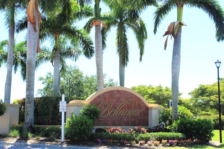 15430 Bellamar Cir in Ft. Myers, FL - Building Photo