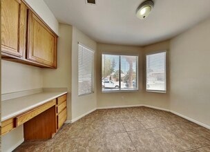 4521 Possum Berry Ln in North Las Vegas, NV - Foto de edificio - Building Photo