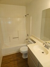 1141 Persimmon Ave in El Cajon, CA - Foto de edificio - Building Photo