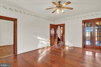 330 Highview Rd in Deale, MD - Building Photo - Building Photo