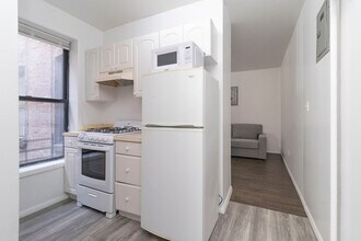 1823 2nd Ave, Unit SI ID1059823P in New York, NY - Building Photo - Building Photo