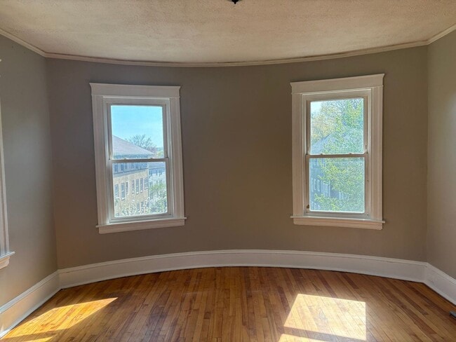 4 Lucian St in Worcester, MA - Building Photo - Building Photo