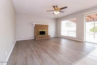 10003 N 87th Dr in Peoria, AZ - Building Photo - Building Photo