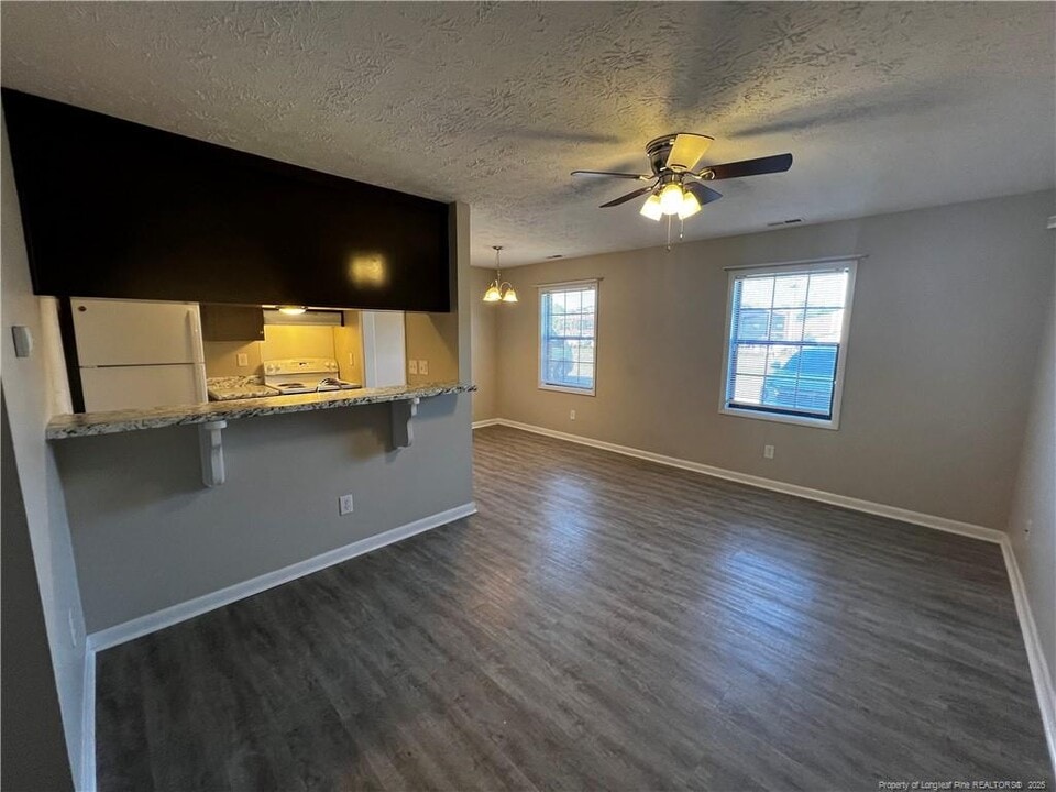 1429 Ireland Dr in Fayetteville, NC - Building Photo