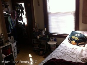 1700 E Belleview Pl in Milwaukee, WI - Foto de edificio - Building Photo