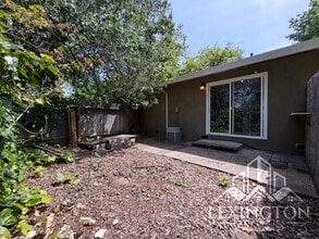 5024 Bremner Way in Sacramento, CA - Building Photo - Building Photo