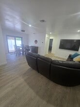 320 Sterling Ave in Delray Beach, FL - Building Photo - Building Photo