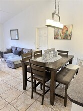 2310 Plum Ct in Pembroke Pines, FL - Building Photo - Building Photo