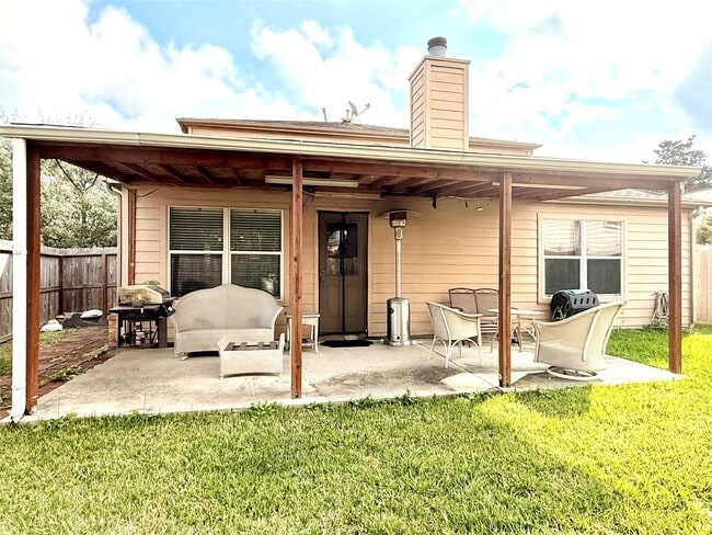 property at 4615 Pin Oak Creek Ln