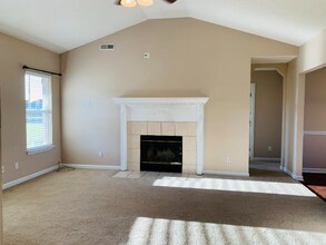 218 Maddux Ct in Huntsville, AL - Building Photo - Building Photo