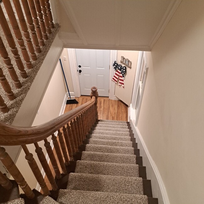 85 W Hanover Ave, Unit #2
