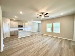 12324 Ridge Top Dr in Panorama Village, TX - Building Photo - Building Photo