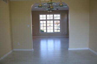 9939 Sequoia Ln, Unit 436 in Munster, IN - Building Photo - Building Photo