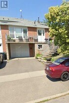 34 Rita Dr in Toronto, ON - Building Photo