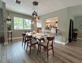 15 NE 134th St in North Miami, FL - Building Photo - Building Photo