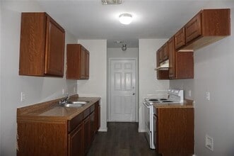 2113 R. W. Bivens Ln in Fort Worth, TX - Building Photo - Building Photo