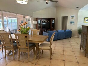 1127 E Seminole Ave, Unit 8A in Jupiter, FL - Building Photo - Building Photo