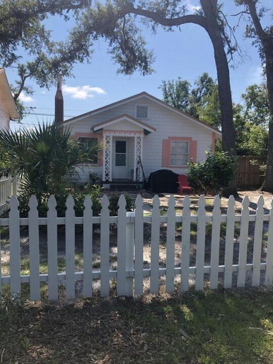 340 N Cove Blvd in Panama City, FL - Building Photo