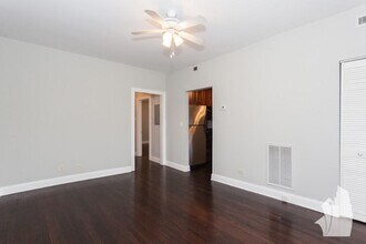 4808 N Paulina St, Unit GW in Chicago, IL - Building Photo - Building Photo