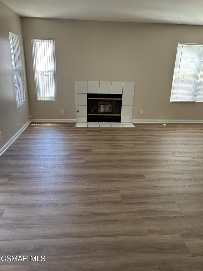 3376 Holly Grove St in Westlake Village, CA - Building Photo - Building Photo